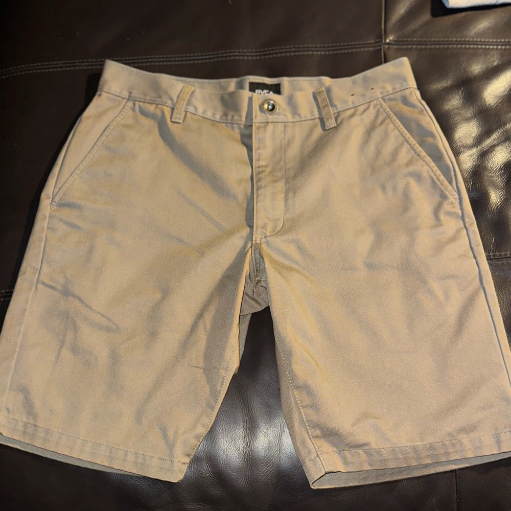 RVCA Men’s Weekend Chino shorts